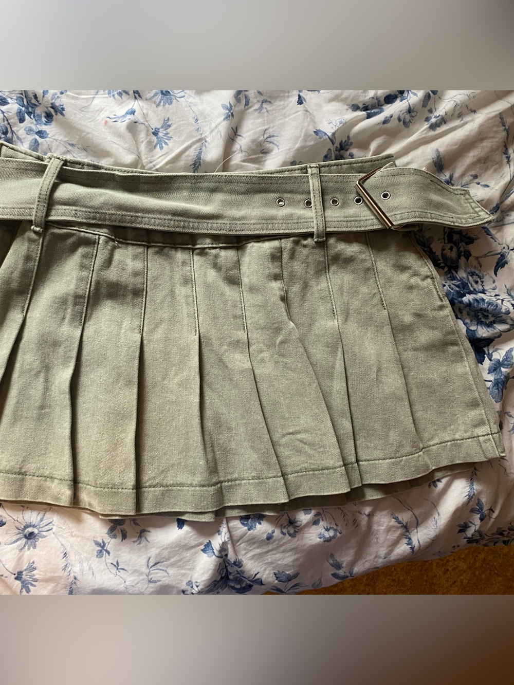 Sincerely Jules Olive Green Skirt with Branded Waist Tag
